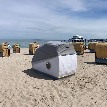 Luxury tent Schlafstrandkorb Nr. 4 Timmendorfer Strand